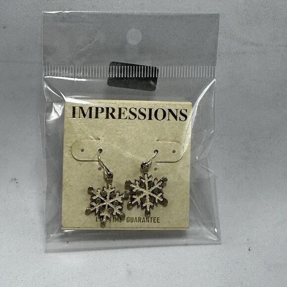 Impressions Snowflake Sparkling Earrings Hoop Dangling Winter Christmas - Picture 5 of 6